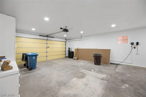 $2,550 | 2808 Crown Ridge Drive, Las Vegas, NV 89134