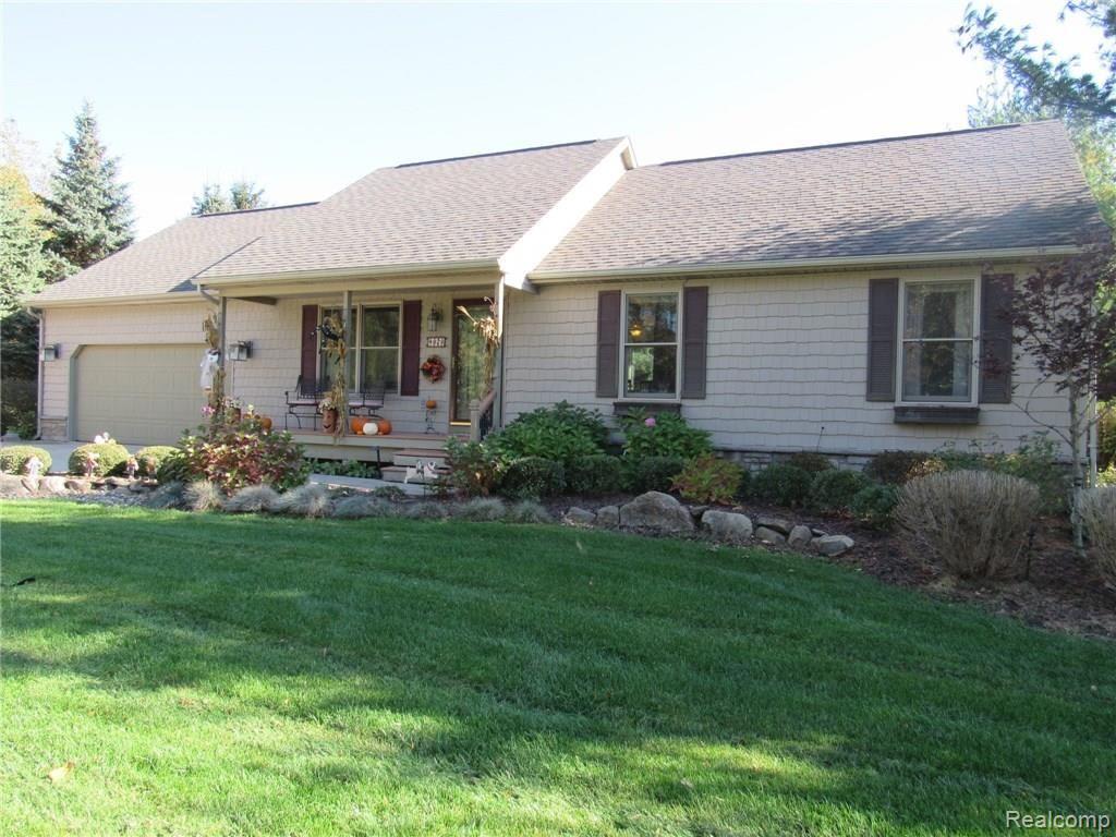 4929 Pingree Road Howell, MI 48843 - Photo 1 of 24