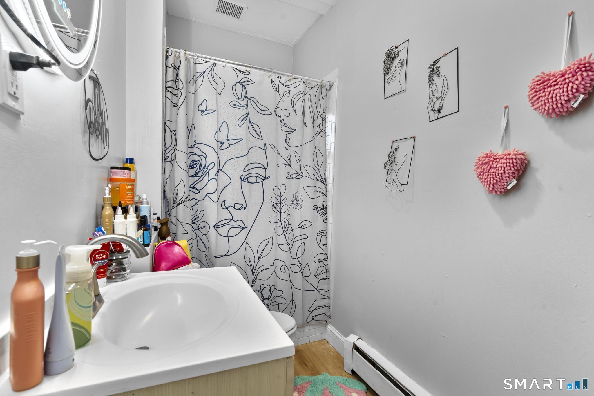 103 Walnut Street Waterbury, CT 06704 - Photo 31 of 38