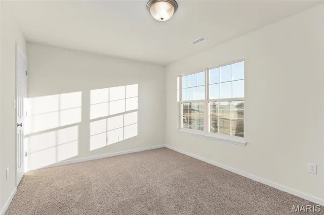 $339,900 | 43 Fairmount Grv Drive, St. Peters, MO 63376