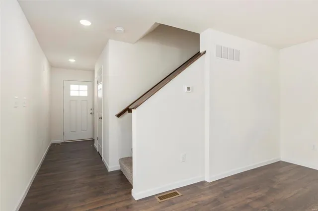 $339,970 | 43 Fairmount Grv Drive, St. Peters, MO 63376