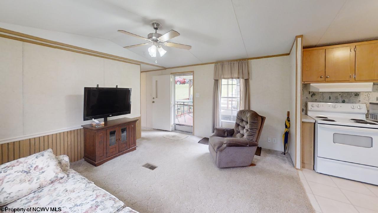 1795 Colfax Road Fairmont, WV 26554 - Photo 8 of 15 Gallery Image 8