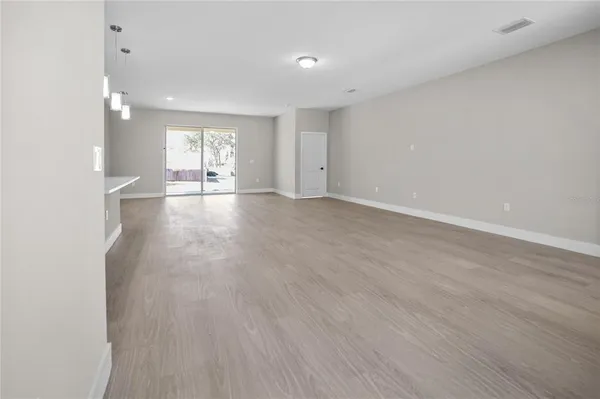 $405,999 | 10160 Southwest 39th Terrace, Ocala, FL 34476