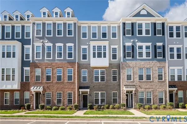 $359,950 | 4627 Wistar Creek Drive, Unit A, Henrico, VA 23228
