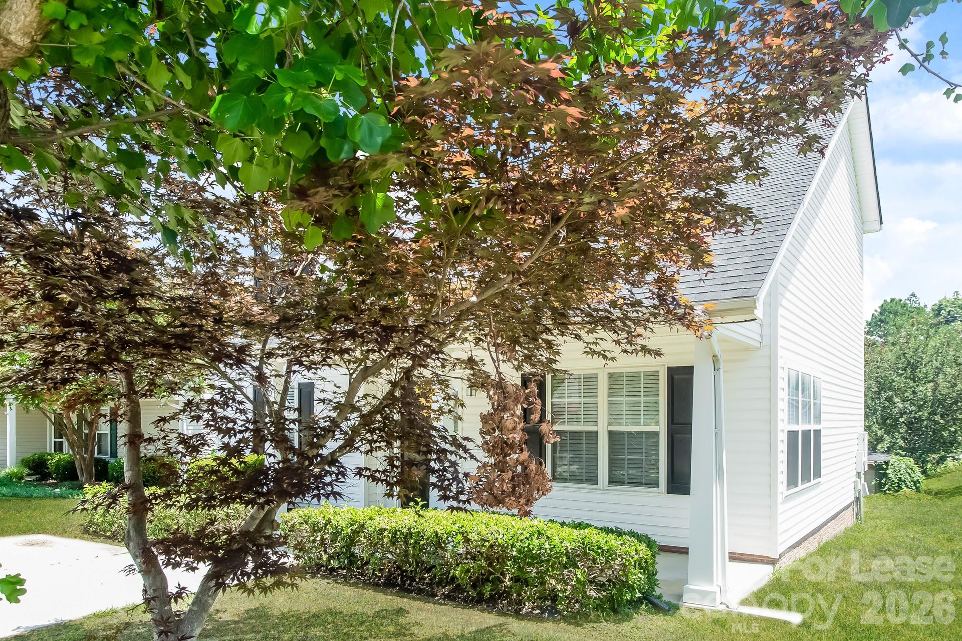 780 Sir Raleigh Drive Concord, NC 28025 - Photo 3 of 17