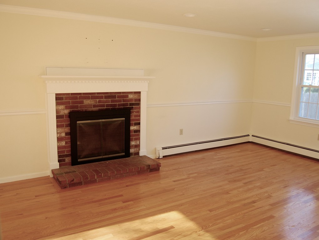 30 Valentine Road Marshfield, MA 02050 - Photo 5 of 17 Gallery Image 5