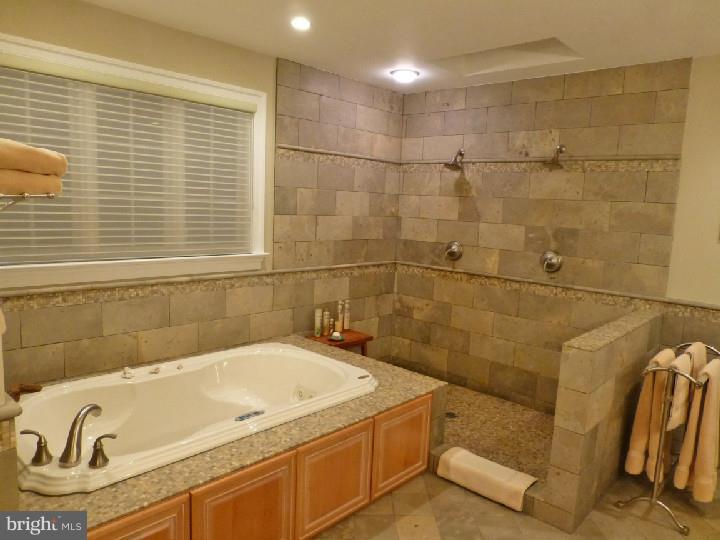 504 North Stanwick Road Moorestown, NJ 08057 - Photo 13 of 24