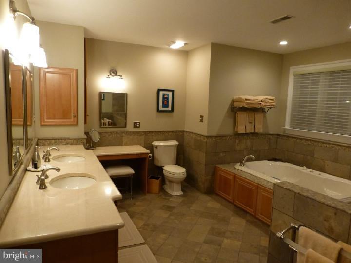 504 North Stanwick Road Moorestown, NJ 08057 - Photo 14 of 24