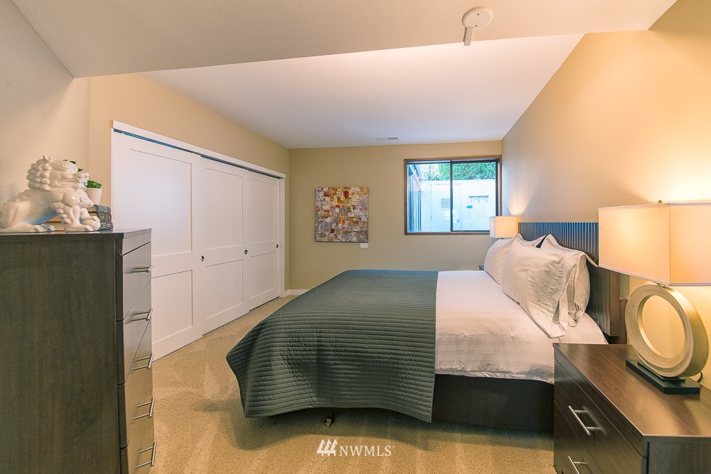 7017 165th Place Southwest Edmonds, WA 98026 - Photo 15 of 23