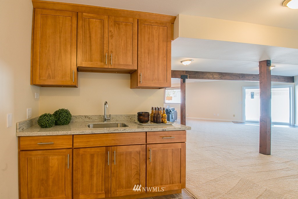 7017 165th Place Southwest Edmonds, WA 98026 - Photo 18 of 23