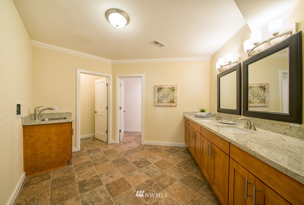 7017 165th Place Southwest Edmonds, WA 98026 - Photo 21 of 23
