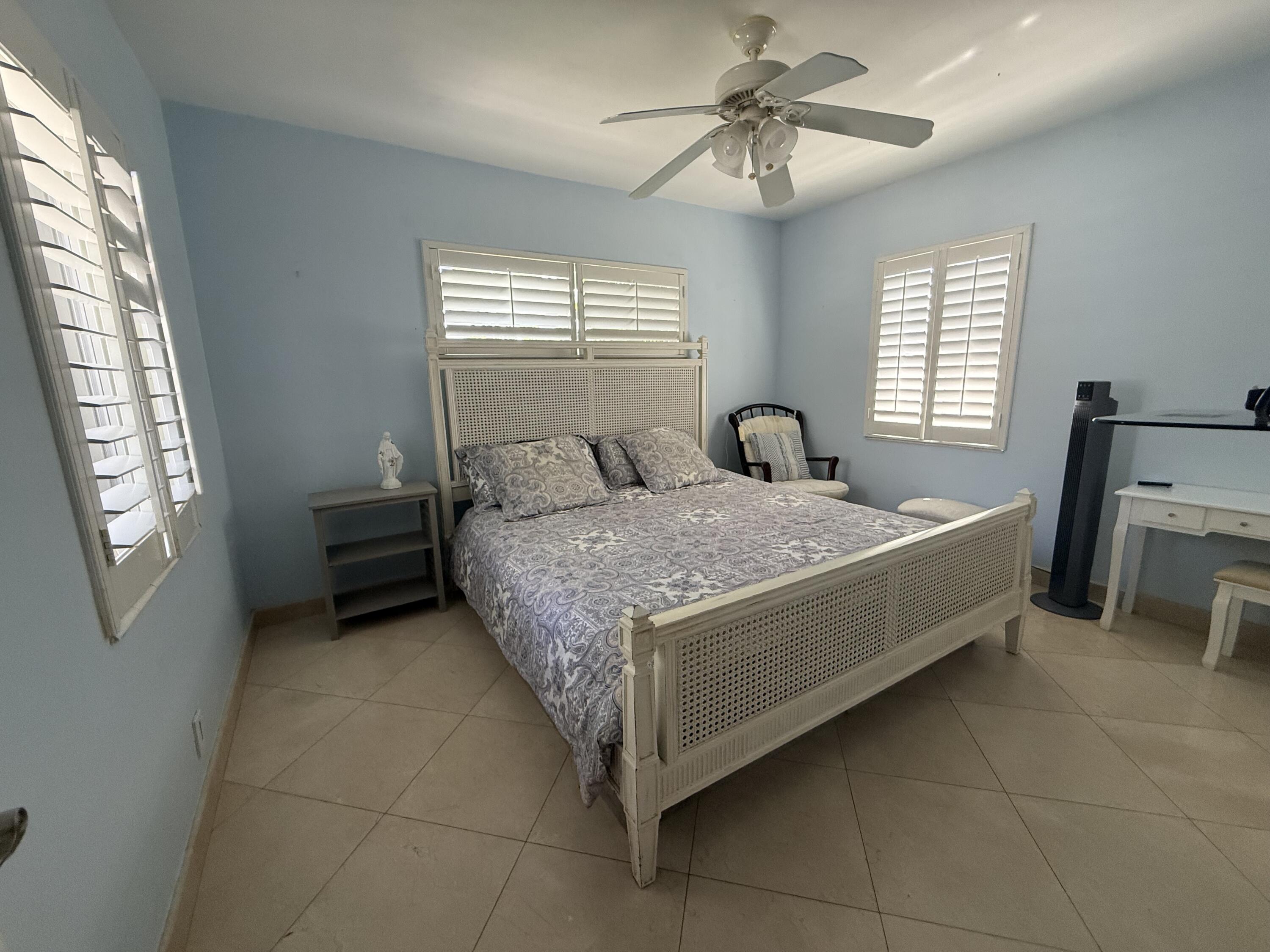 1010 17th Terrace Key West, FL 33040 - Photo 8 of 13 IMG_9609