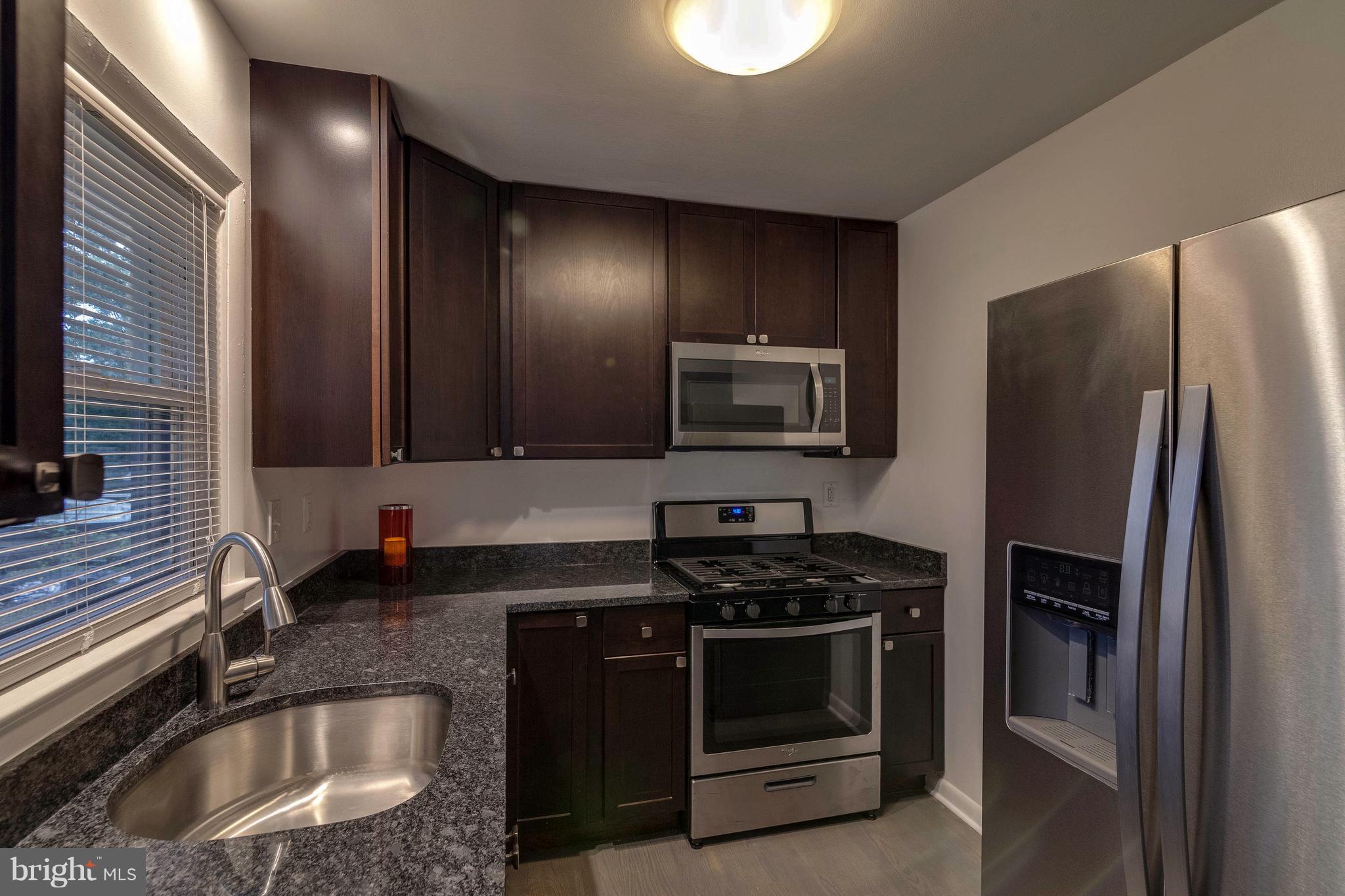 9107 Good Luck Road Lanham, MD 20706 - Photo 3 of 24 Kitchen