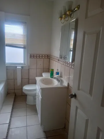 $79,000 | 11336 Nardin Park, Detroit, MI 48204