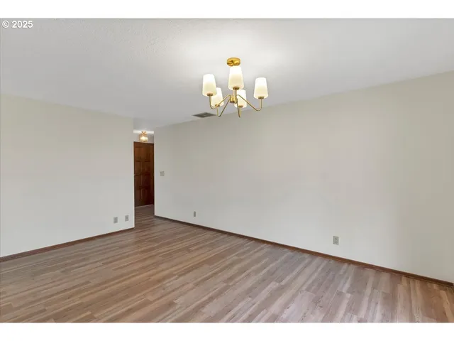 $399,000 | 2520 South Crestline Drive, Waldport, OR 97394