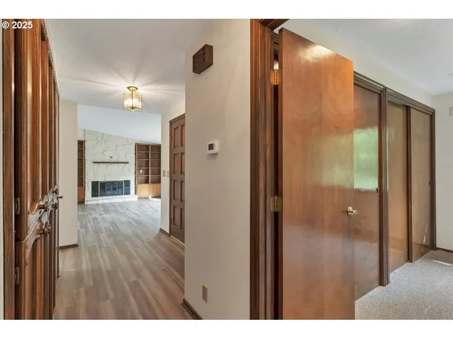 $399,000 | 2520 South Crestline Drive, Waldport, OR 97394