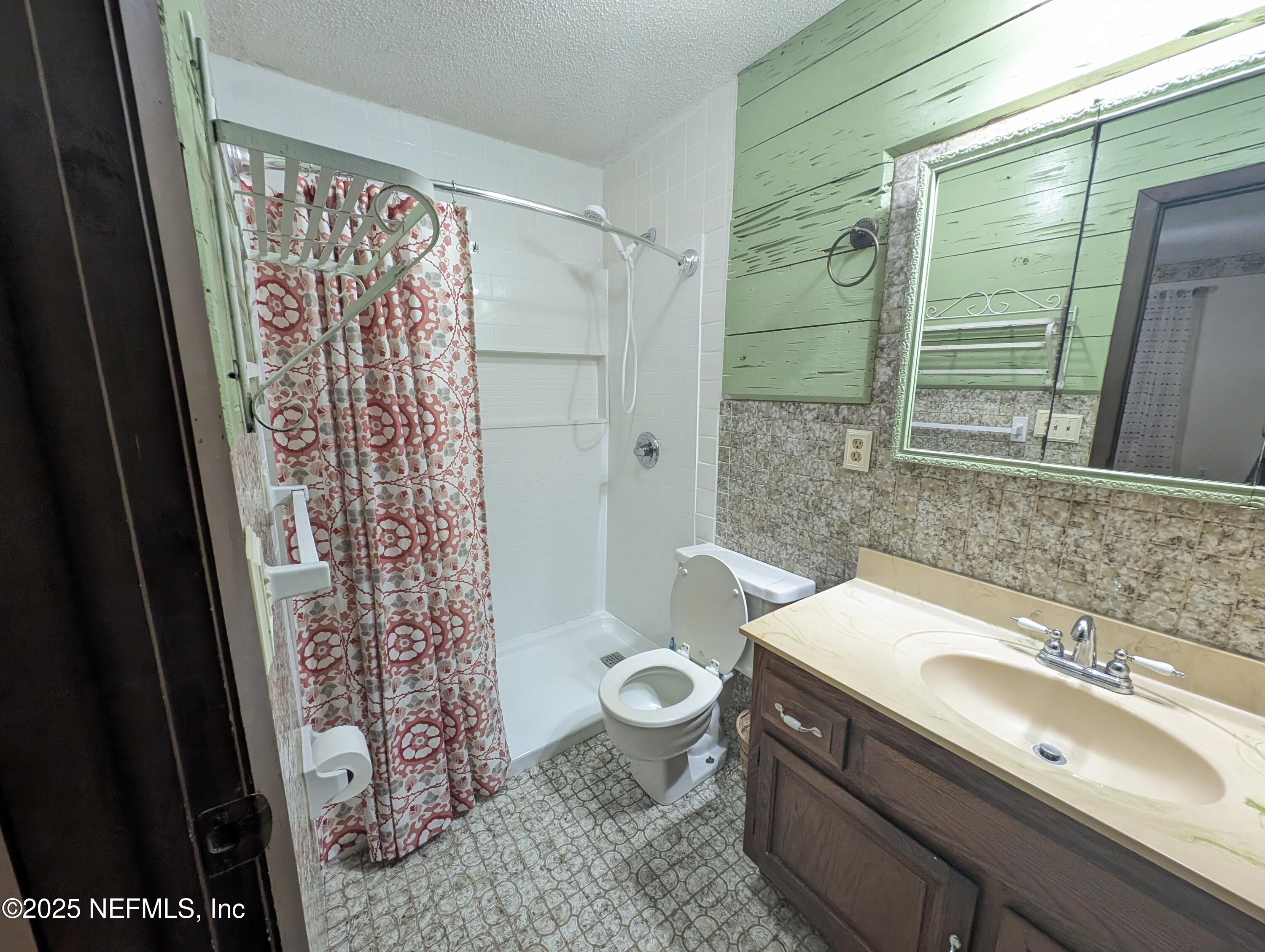 183 Sherman Dr Circle, Unit A Interlachen, FL 32148 - Photo 16 of 22 183 A SHERMAN DR CIR 17