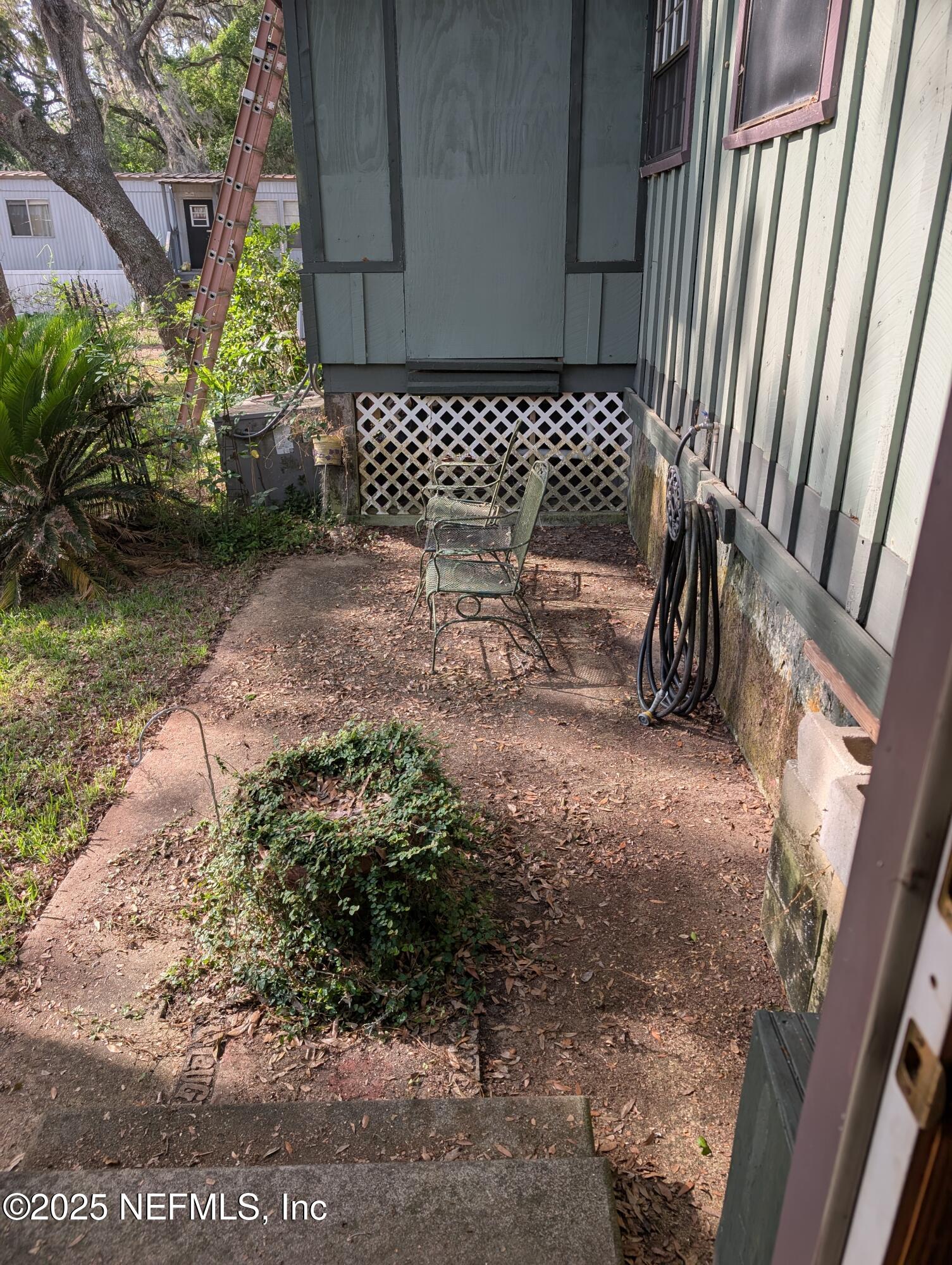 183 Sherman Dr Circle, Unit A Interlachen, FL 32148 - Photo 19 of 22 183 A SHERMAN DR CIR 5