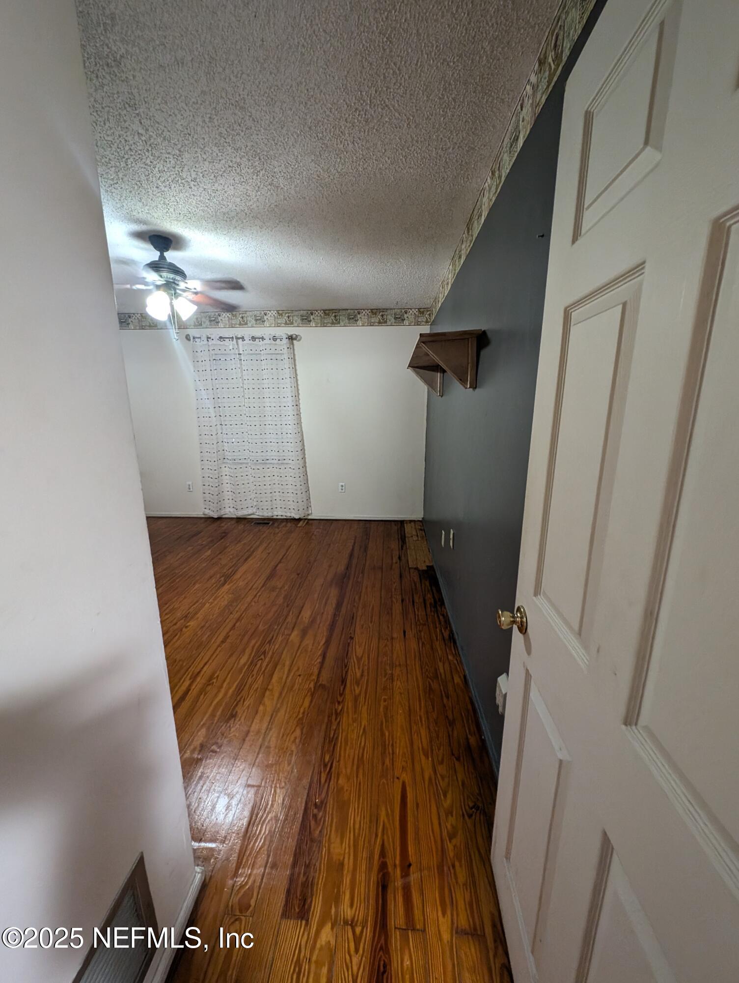 183 Sherman Dr Circle, Unit A Interlachen, FL 32148 - Photo 10 of 22 183 A SHERMAN DR CIR 10