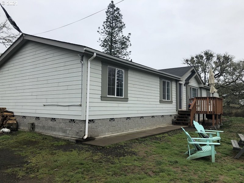 151 Whistlers Park Road Roseburg, OR 97470 - Photo 12 of 30