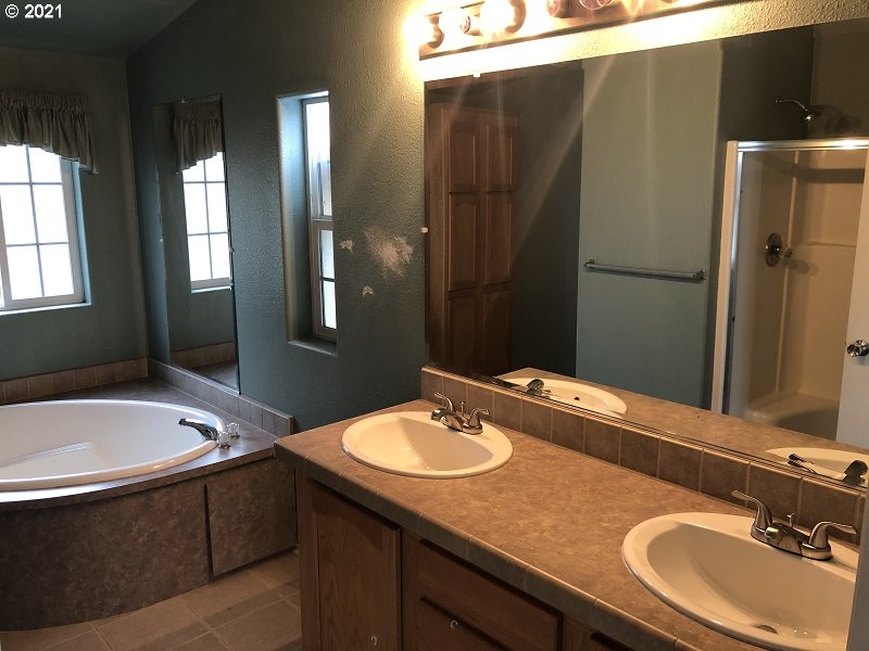 151 Whistlers Park Road Roseburg, OR 97470 - Photo 16 of 30