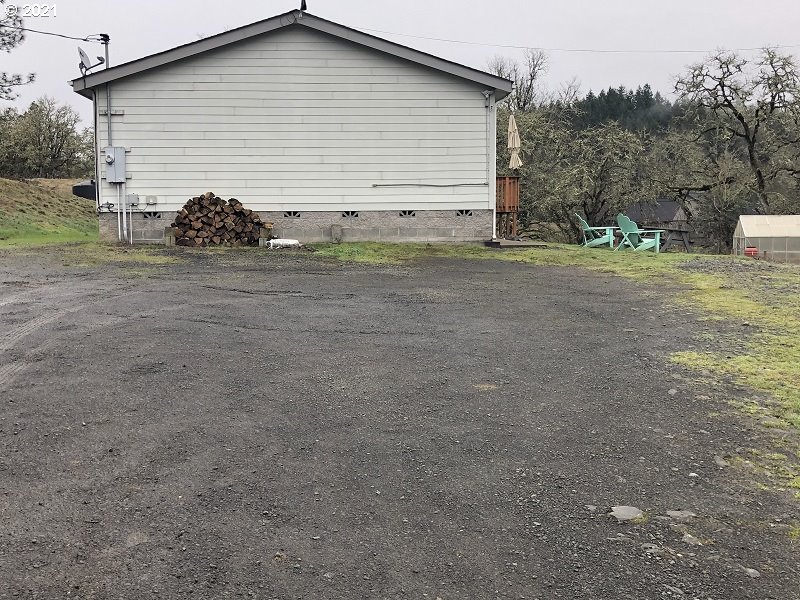 151 Whistlers Park Road Roseburg, OR 97470 - Photo 29 of 30