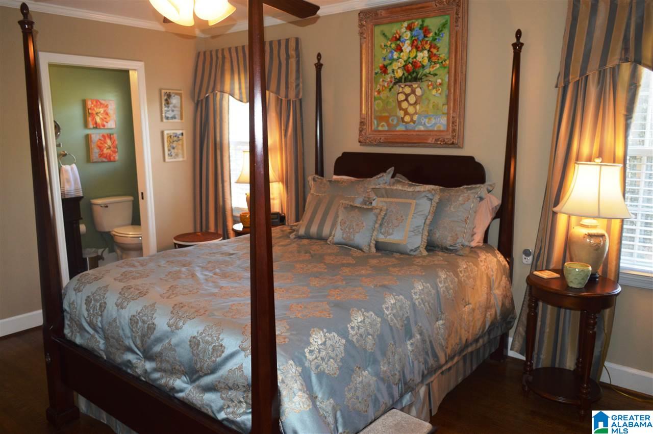 3936 Forest Avenue Birmingham, AL 35213 - Photo 18 of 45