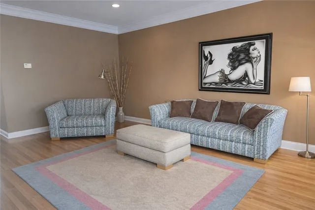 $639,900 | 419 Albion Road, Unit 10, Lincoln, RI 02865