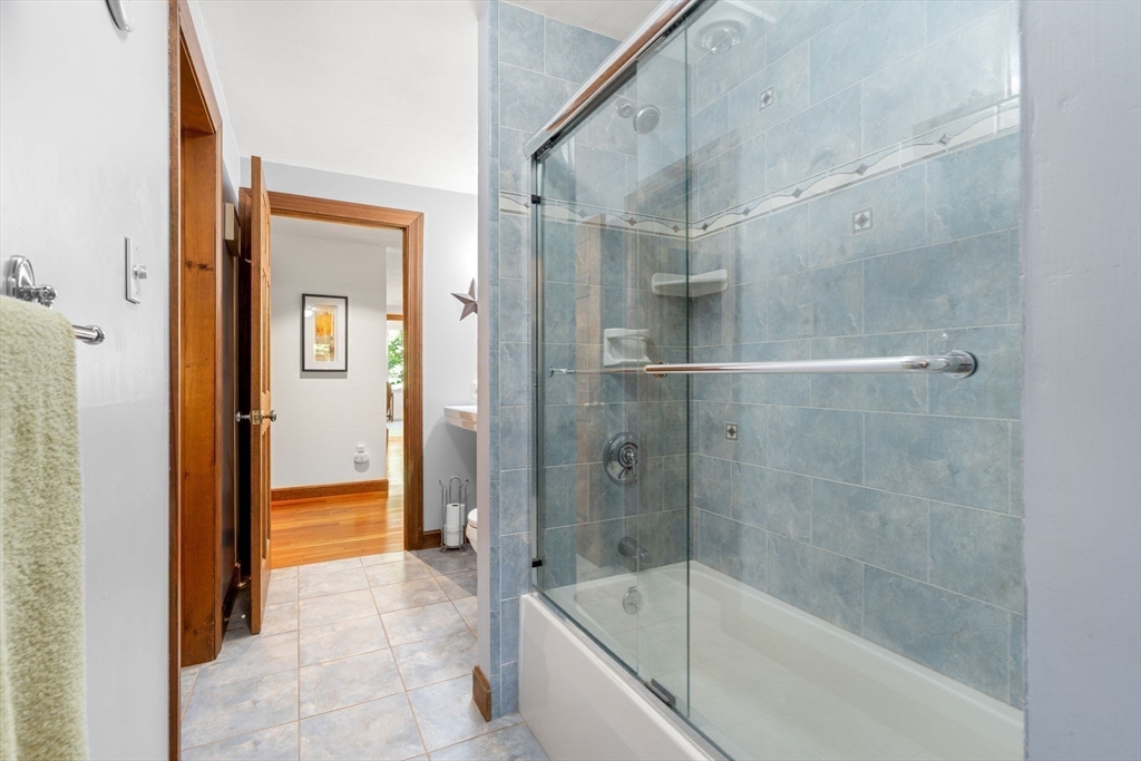 115 Depot Road Boxford, MA 01921 - Photo 24 of 40 a bathroom with a bathtub