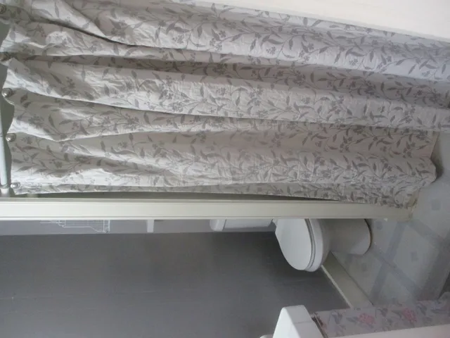 a close view of sink and tap