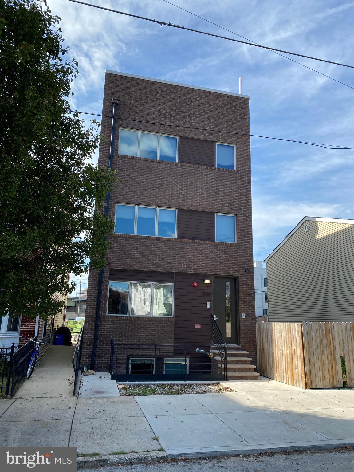 1506 North 8th Street, Unit 1 Philadelphia, PA 19122 - Photo 17 of 18 a front view of a house