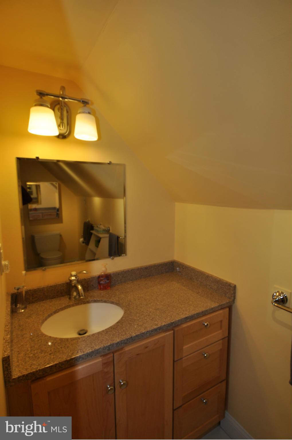 9301 Walden Road Silver Spring, MD 20901 - Photo 23 of 26 Bath