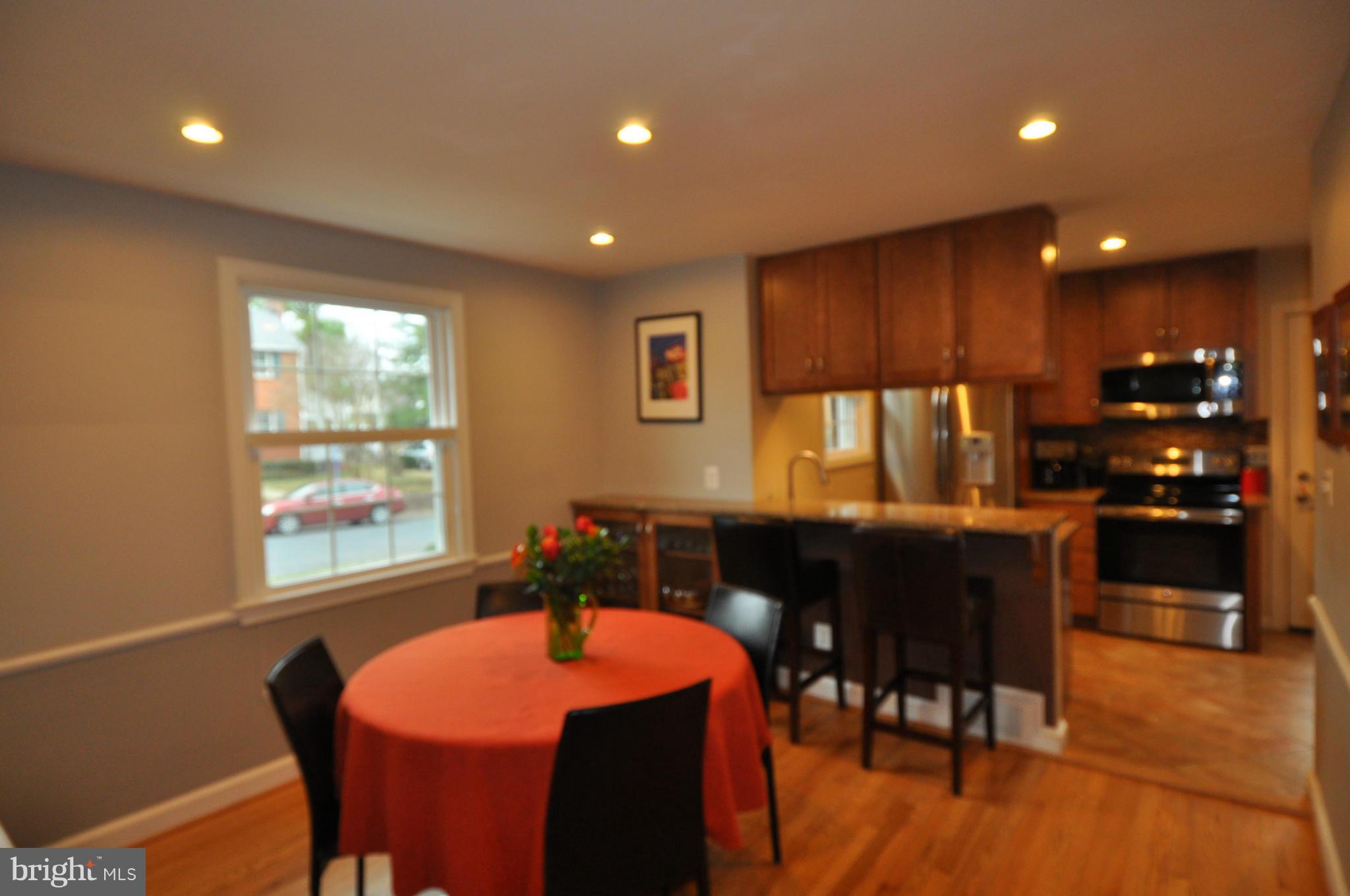 9301 Walden Road Silver Spring, MD 20901 - Photo 9 of 26 Interior (General)