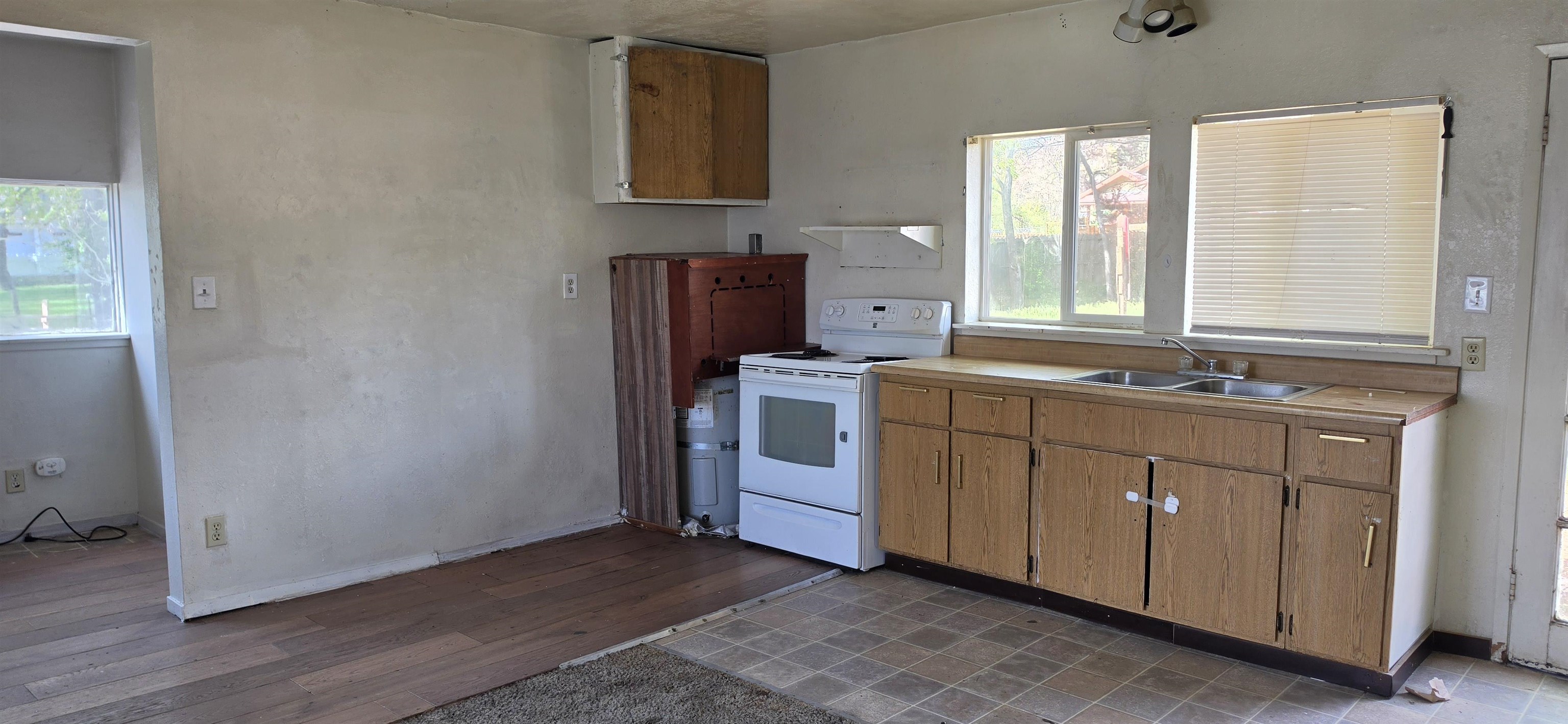 110 Small Street Susanville, CA 96130 - Photo 4 of 16