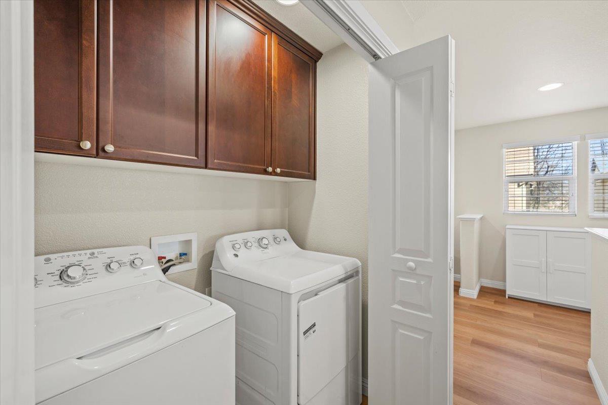 1000 Impressionist Loop Roseville, CA 95747 - Photo 20 of 33 a view of storage and utility room with washer and dryer