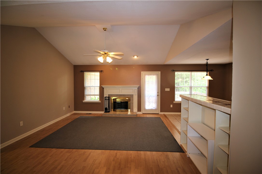 103 Woodbridge Circle Anderson, SC 29621 - Photo 3 of 24