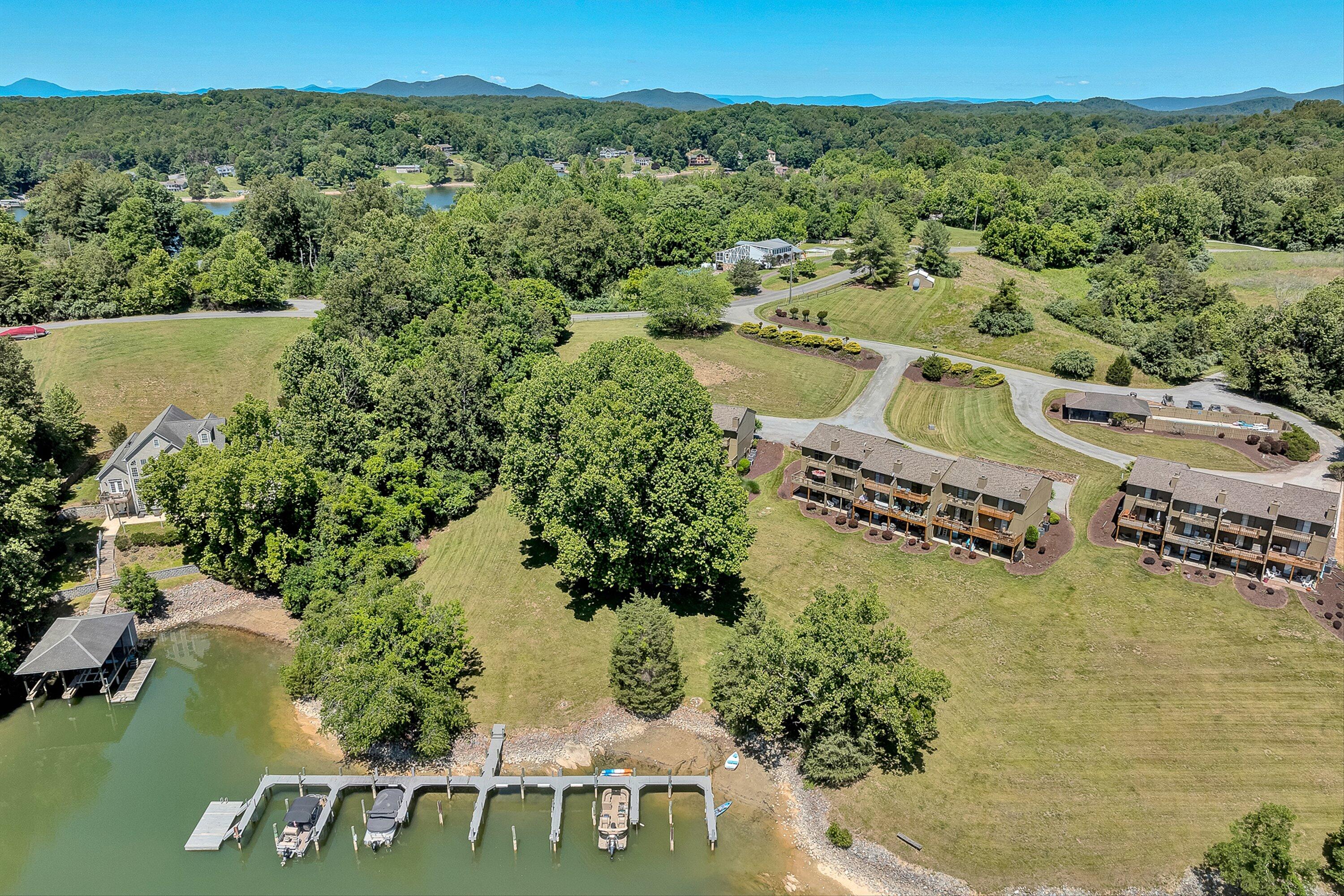 401 Harbor Ridge Drive Goodview, VA 24095 - Photo 28 of 35 28-VM-0607