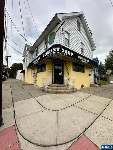 $849,999 | 29-31 Florida Street, Elizabeth, NJ 07206