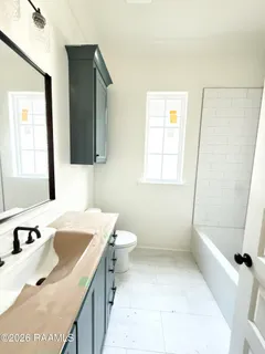 $417,175 | 305 Grand Oak Drive, Broussard, LA 70518