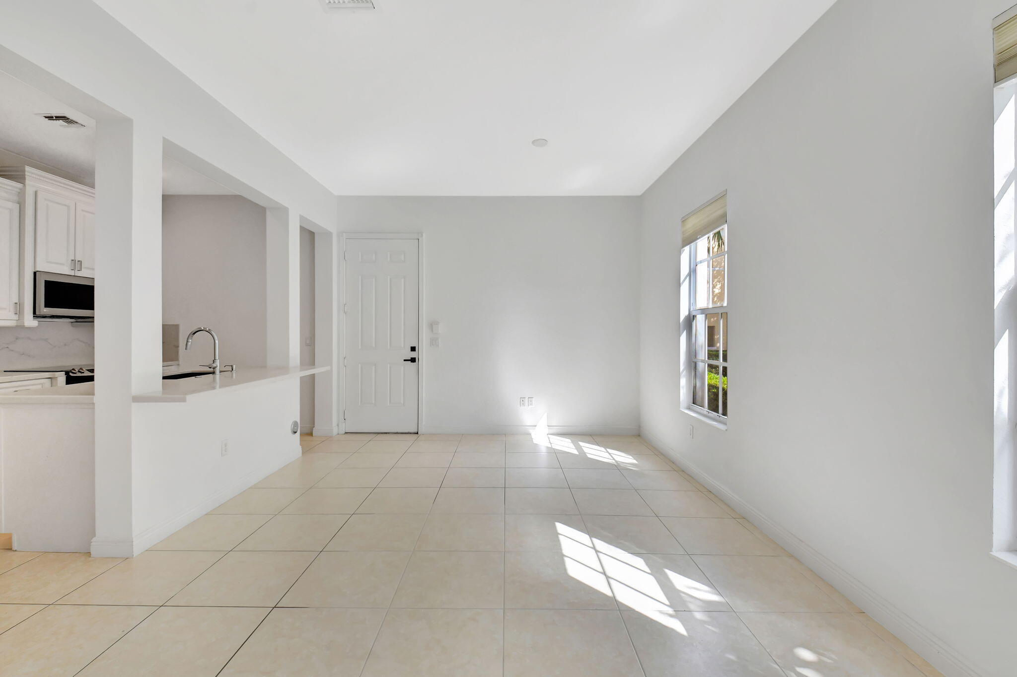 838 Northwest 83rd Lane Boca Raton, FL 33487 - Photo 13 of 68 14-web-or-mls-DSC_9306