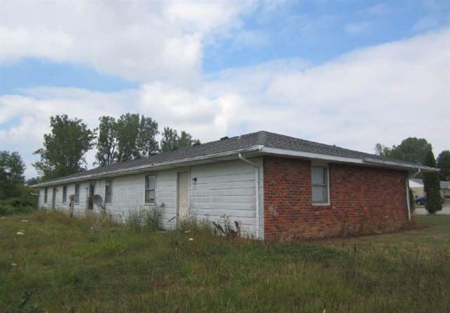 6301 East Piccadilly Road Muncie, IN 47303 - Photo 2 of 5 Gallery Image 2