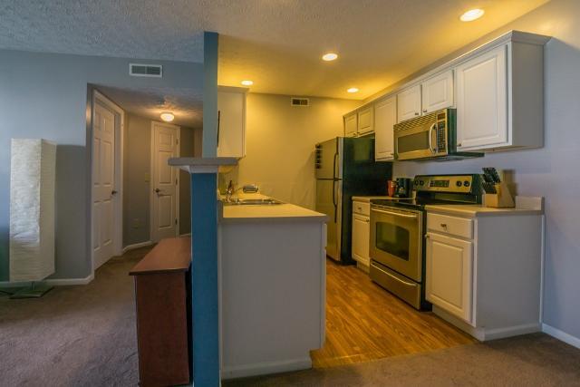 5485 Garden Ridge Columbus, OH 43228 - Photo 12 of 32