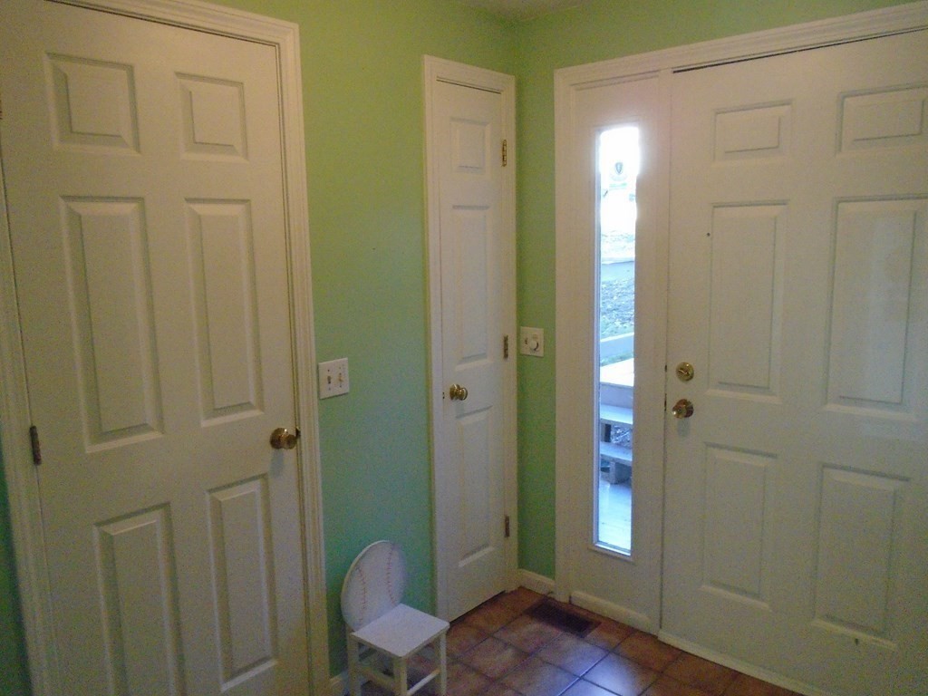 20 B Gates Road, Unit 20B Worcester, MA 01603 - Photo 2 of 24 Gallery Image 2