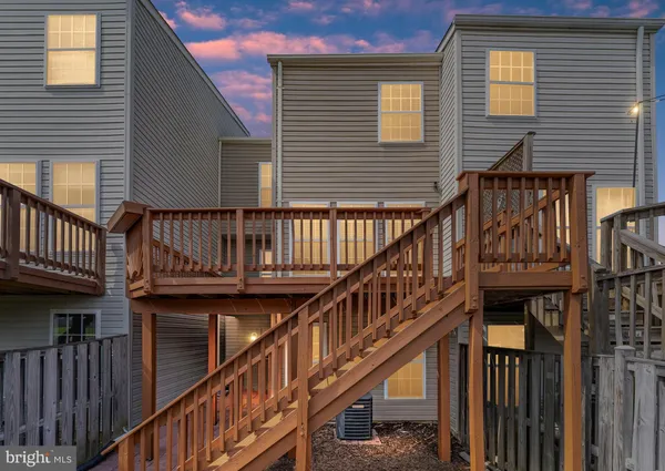 $2,350 | 7102 Finch Lane, Fredericksburg, VA 22407