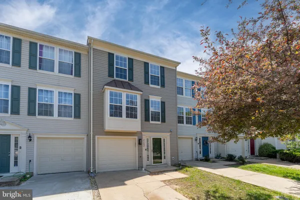 $2,350 | 7102 Finch Lane, Fredericksburg, VA 22407