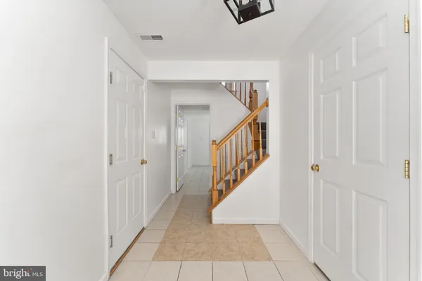 $2,350 | 7102 Finch Lane, Fredericksburg, VA 22407