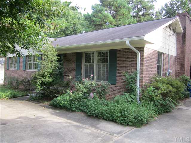400 Latimer Road Raleigh, NC 27609 - Photo 1 of 25