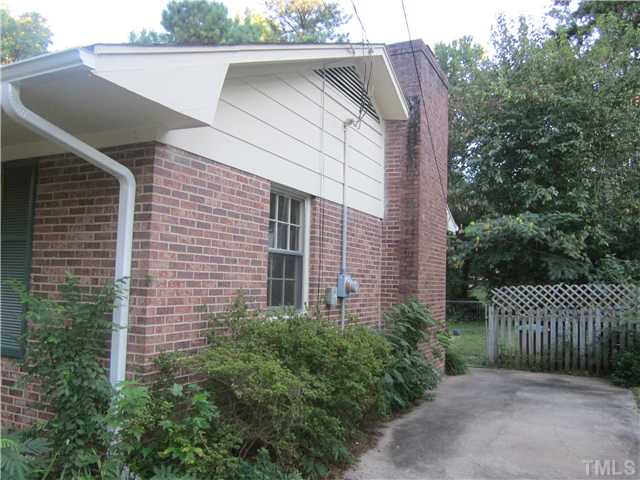 400 Latimer Road Raleigh, NC 27609 - Photo 24 of 25