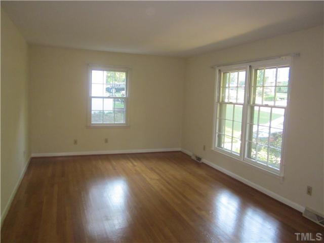 400 Latimer Road Raleigh, NC 27609 - Photo 7 of 25