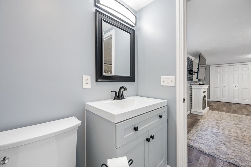 39 Number 10 Schoolhouse Road Charlton, MA 01507 - Photo 11 of 20 Gallery Image 11